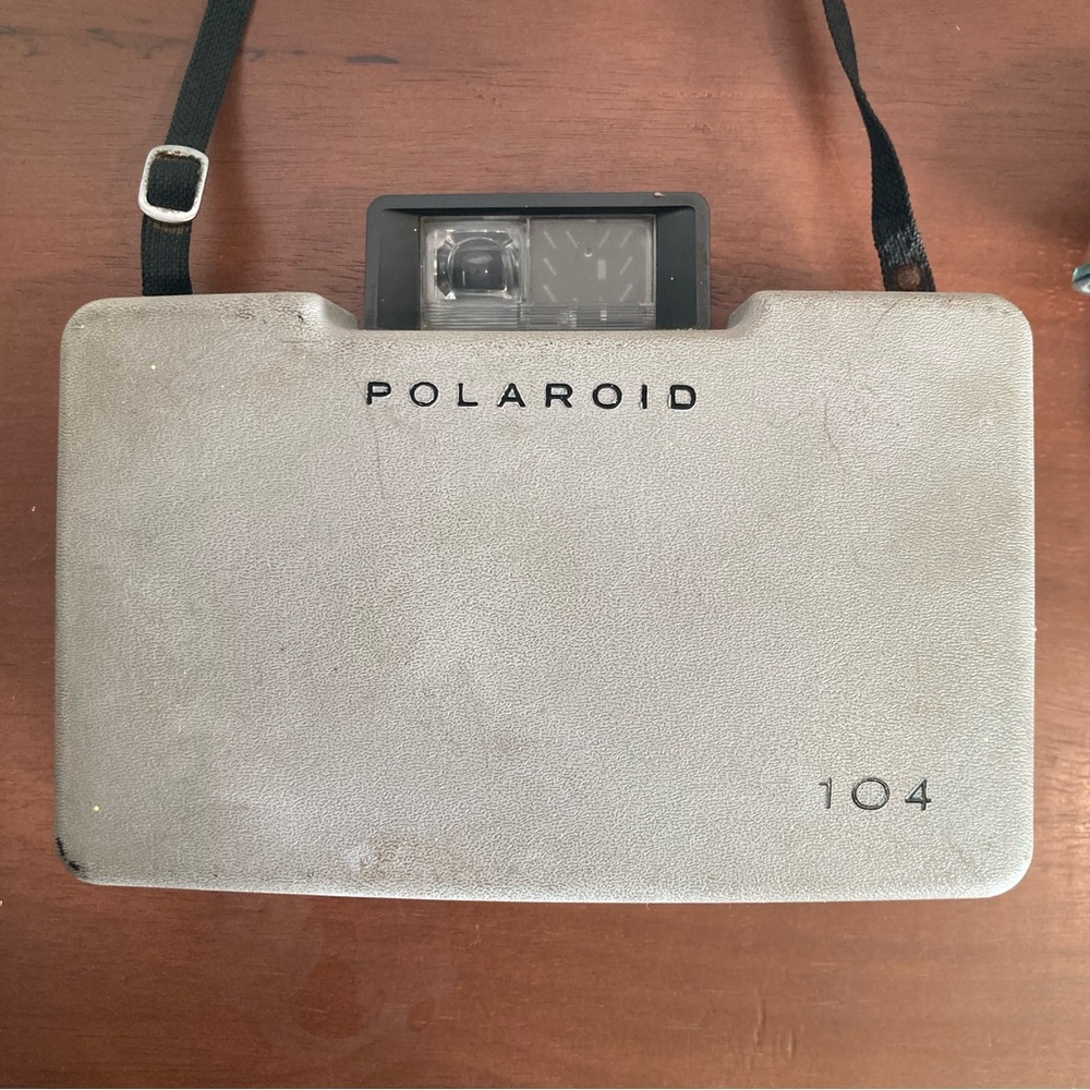 Vintage Polaroid Automatic 104 Land Camera with case and Flash Untested As Is - Picture 11 of 14
